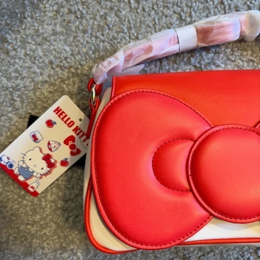 Hello Kitty hello kitty